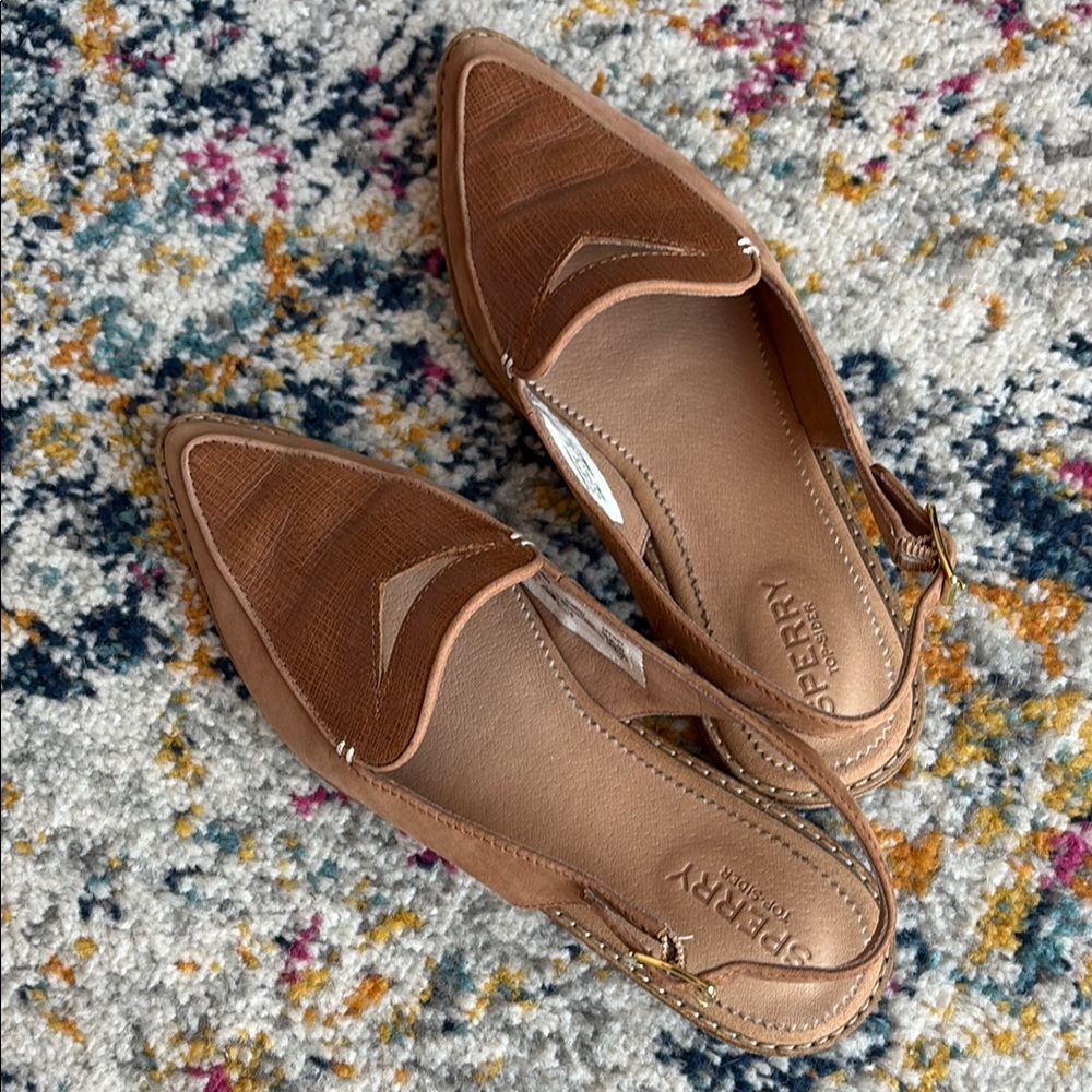 Sperry Women's Brown Pointed Flats